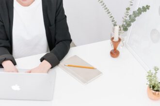na co zwrocic uwage przy dzialalnosci e commerce