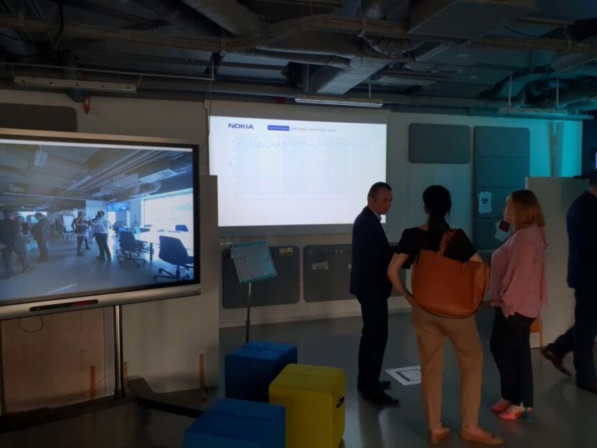 Nokia Garage