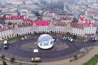 giant bubble panorama