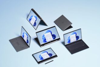 Group Blue V5 01591 1024x768 1