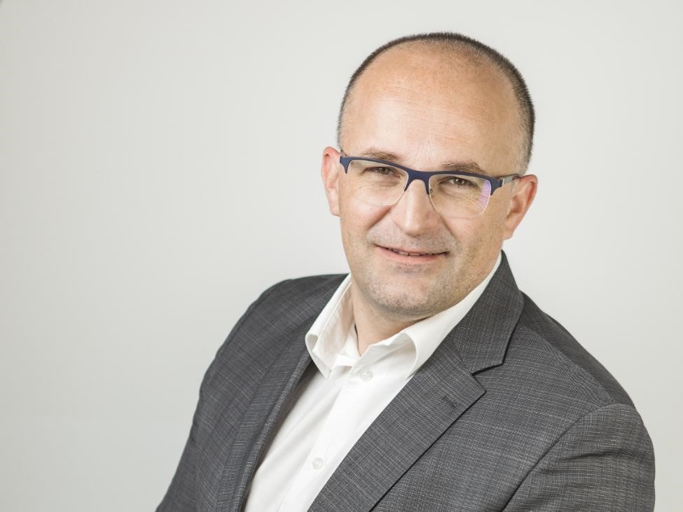 Igor Grdić, vertiv