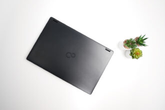 LIFEBOOK E5511