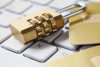 Cyberbezpiecze?stwo