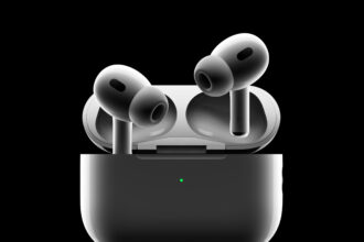 Apple AirPods Pro 2nd gen hero 220907 scaled 1