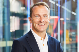 Conor Pierce, samsung