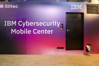 IBM Cybersecurity Mobile Center - Impact 23 Poznan fot.1
