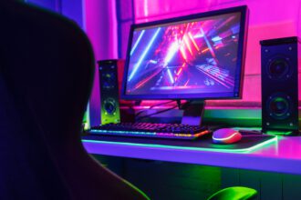 Gaming gry monitor rynek komputerow i monitorow do gier