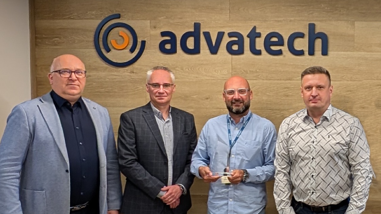 Advatech, dell