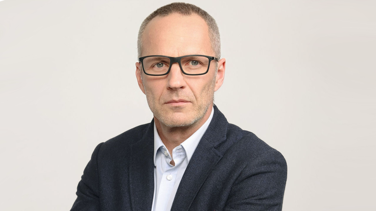 Bartosz Piasecki, Wiceprezes Zarządu yarrl SA